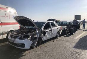برخورد خودروی حامل زائران ایرانی با گاردریل در محور کربلا ـ نجف