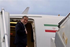 عراقچی برای شرکت در اجلاس وزیران خارجه سازمان همکاری اسلامی به بغداد رفت