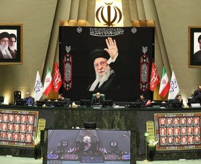 رای ۲۱۰ نماینده به پایان بن‌بست قانون‌گذاری؛ مخالفت اقلیت مانع اصلاح آیین‌نامه نشد