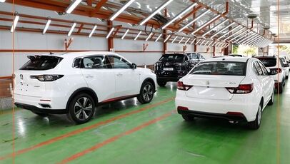 زیان سنگین صنعت خودرو زیر سایه قیمت‌گذاری