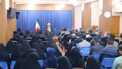 خدمت جهادی فرهنگیان باید به الگویی فراگیر در آموزش‌وپرورش تبدیل شود