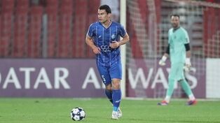 مدافع ازبک استقلال ماندنی شد؟