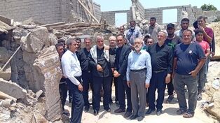 بازدید نمایندگان مجلس از اماکن آسیب‌دیده در قشم بر اثر تجاوز دشمن آمریکایی