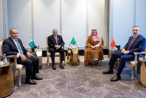 نشست چهارجانبه جمهوری اسلامی ایران، پاکستان، ترکیه و عربستان آغاز شد