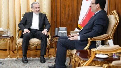 عراقچی با سفیر جدید ایران در قزاقستان دیدار کرد