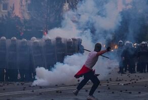 اعتراضات در آلبانی به خشونت کشیده شد؛ دولت راما زیر فشار معترضان