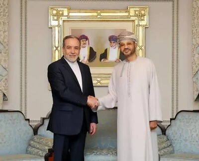 عراقچی و وزیر خارجه عمان درباره هرمز و ازسرگیری مذاکرات رایزنی کردند