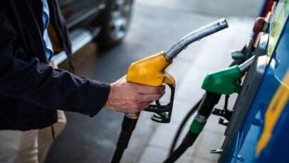 مخالفت مجلس با افزایش قیمت بنزین؛ تأکید رفیعی بر لزوم استفاده از ابزارهای غیرقیمتی برای مدیریت مصرف