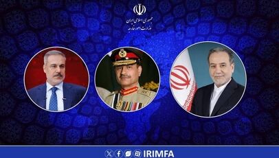  رایزنی عراقچی با فرمانده ارتش پاکستان و وزیر خارجه ترکیه درباره تحولات منطقه