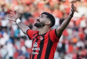 دبل مغانلو و شروع مقتدرانه نکونام؛ تراکتور 2 - 0 پیکان