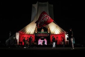 در شب دهم سومین سوگواره محرم شهر در میدان آزادی چه گذشت؟