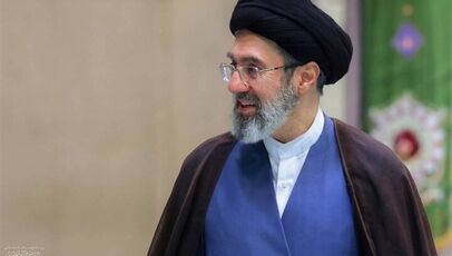 بازنشر بیانات رهبری پیرامون الزامات قانون‌گذاری در مجلس
