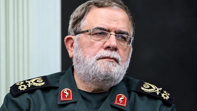 اجازه نمی‌دهیم حتی یک وجب از خاک ایران به دست دشمن بیفتد