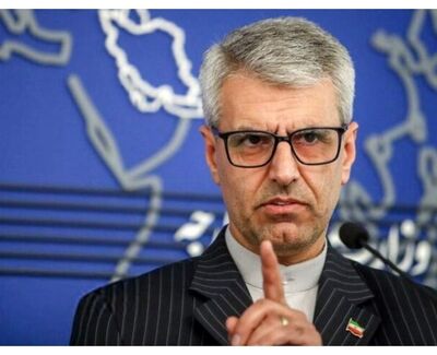 واکنش وزارت امور خارجه به اخراج دیپلمات‌های فرانسوی از ایران