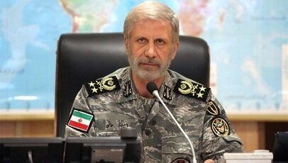 تأکید فرمانده کل ارتش بر اقتدار و خوداتکایی پدافند هوایی در حراست از آسمان ایران