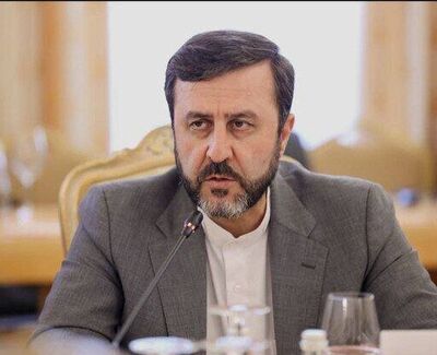 ایران در برابر فشار عقب نمی‌نشیند؛ ملت سرنوشت خود را تعیین می‌کند