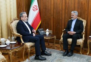 تأکید عراقچی بر گسترش همکاری‌های ایران و اوگاندا
