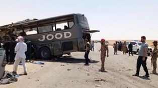 تصادف تریلی و اتوبوس در محور سبزوار ـ شاهرود ۸ مصدوم بر جا گذاشت