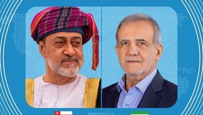 تماس مهم پزشکیان با سلطان عمان؛ دعوت به تهران و تأکید بر همکاری‌های منطقه‌ای