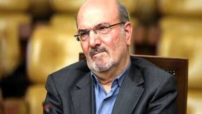 مهم‌ترین وظیفه دولت پس از جنگ، کاهش تورم و گسترش روابط با جهان است