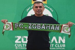 پایان زودهنگام همکاری پورموسوی با ذوب‌آهن؛ ویسی سرمربی شد