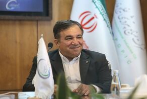 تاجرنیا: تمدید قرارداد چشمی به همدلی استقلال جان تازه می‌دهد