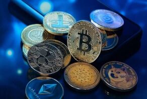 ۱۰ رمزارز برتر زیر فشار فروش؛ آخرین وضعیت اتریوم، ریپل و دوج‌کوین